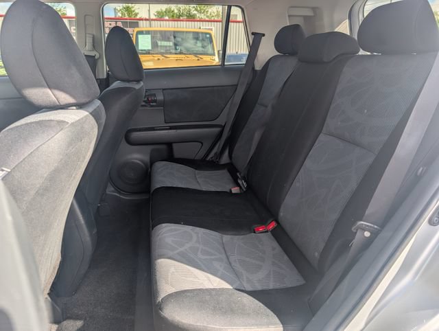 Used 2012 Scion xB FWD image 14