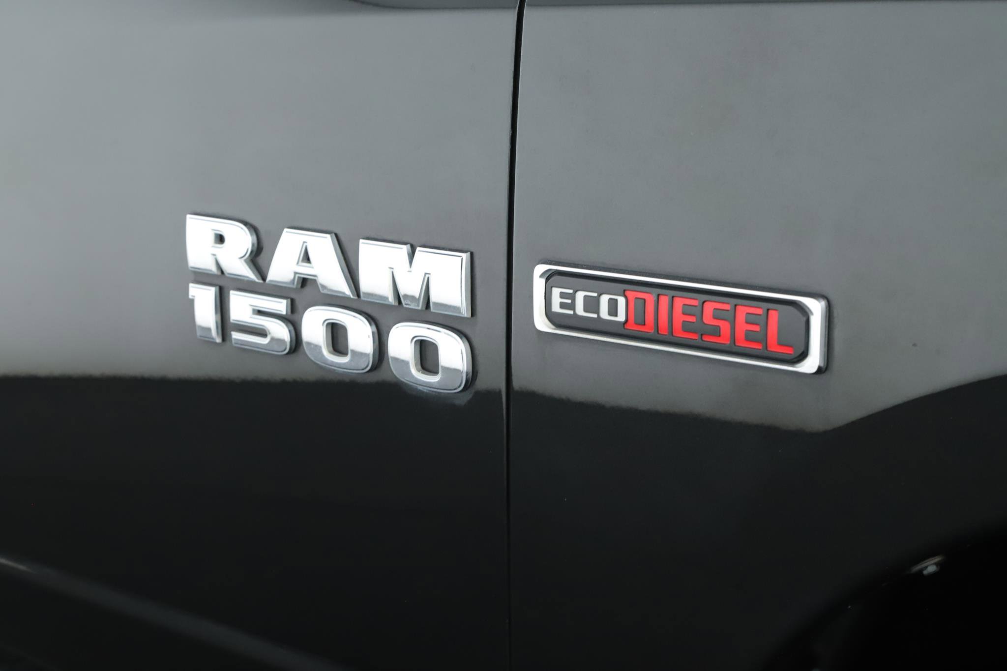 Used 2018 RAM 1500 Limited image 25