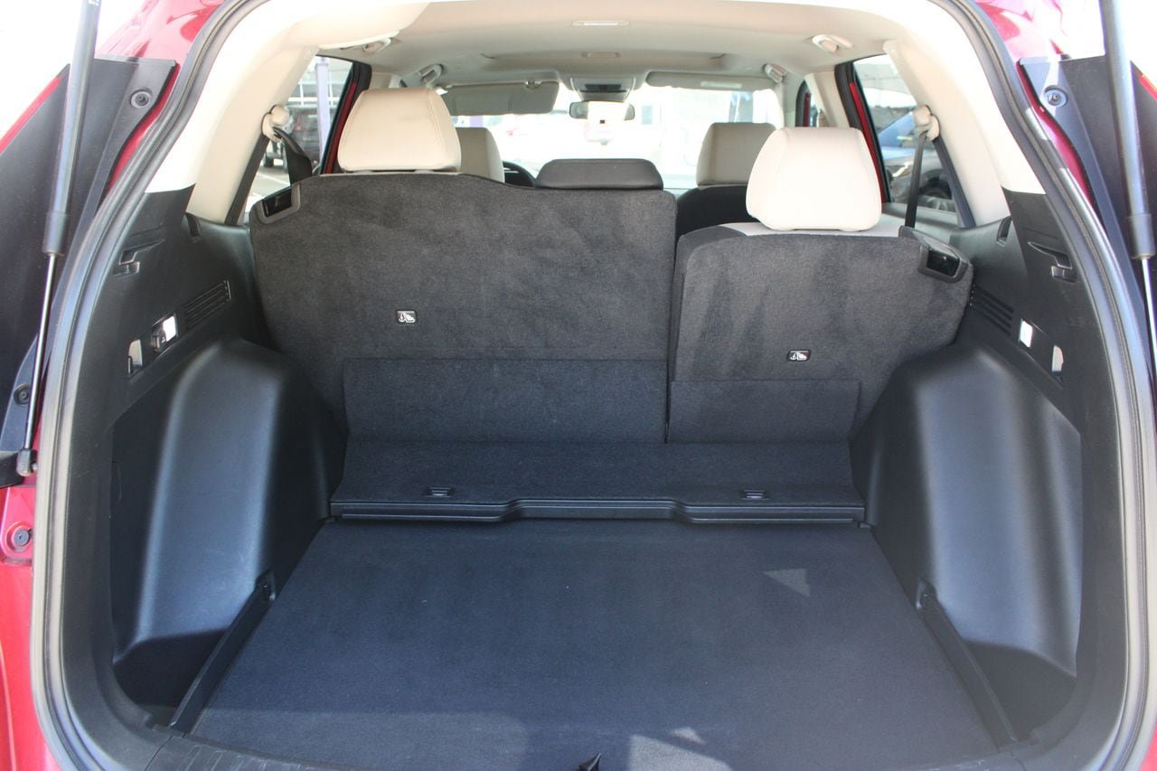 Used 2024 Honda CR-V EX image 5