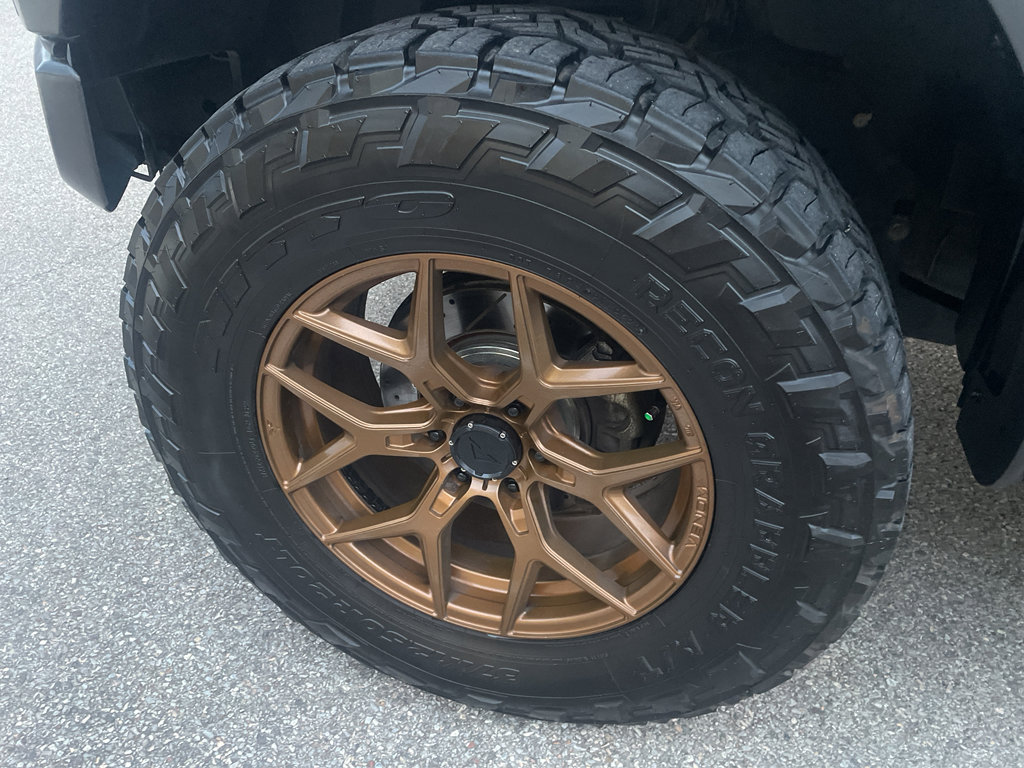 Used 2018 Ford F150 Raptor w/ Equipment Group 802A Luxury image 10