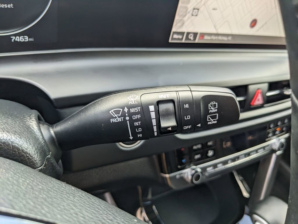 Certified 2025 Kia Seltos EX image 32