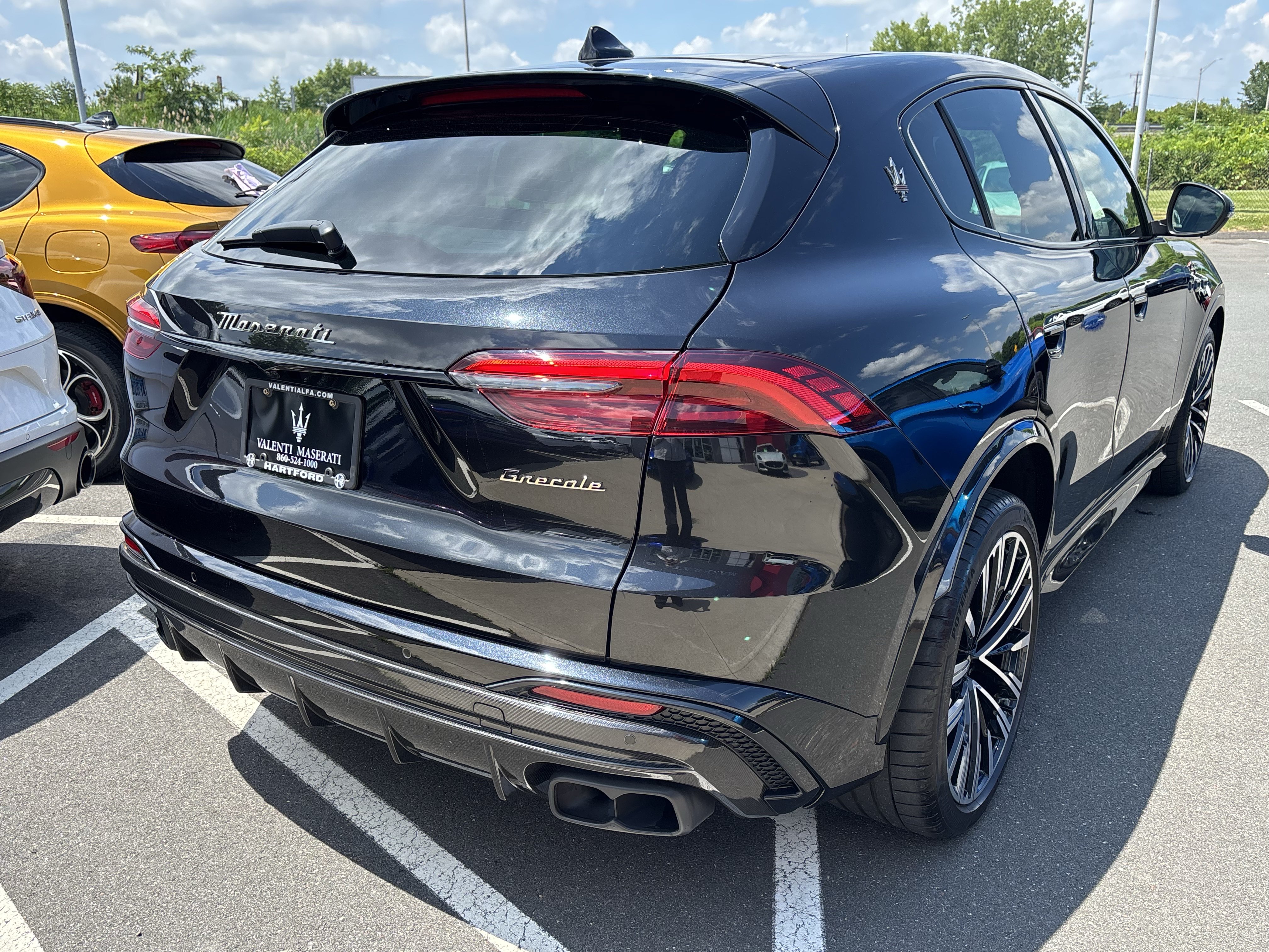 Used 2025 Maserati Grecale Folgore AWD/4WD image 8