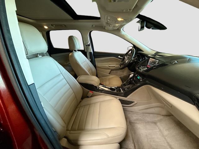 Used 2015 Ford Escape Titanium image 29