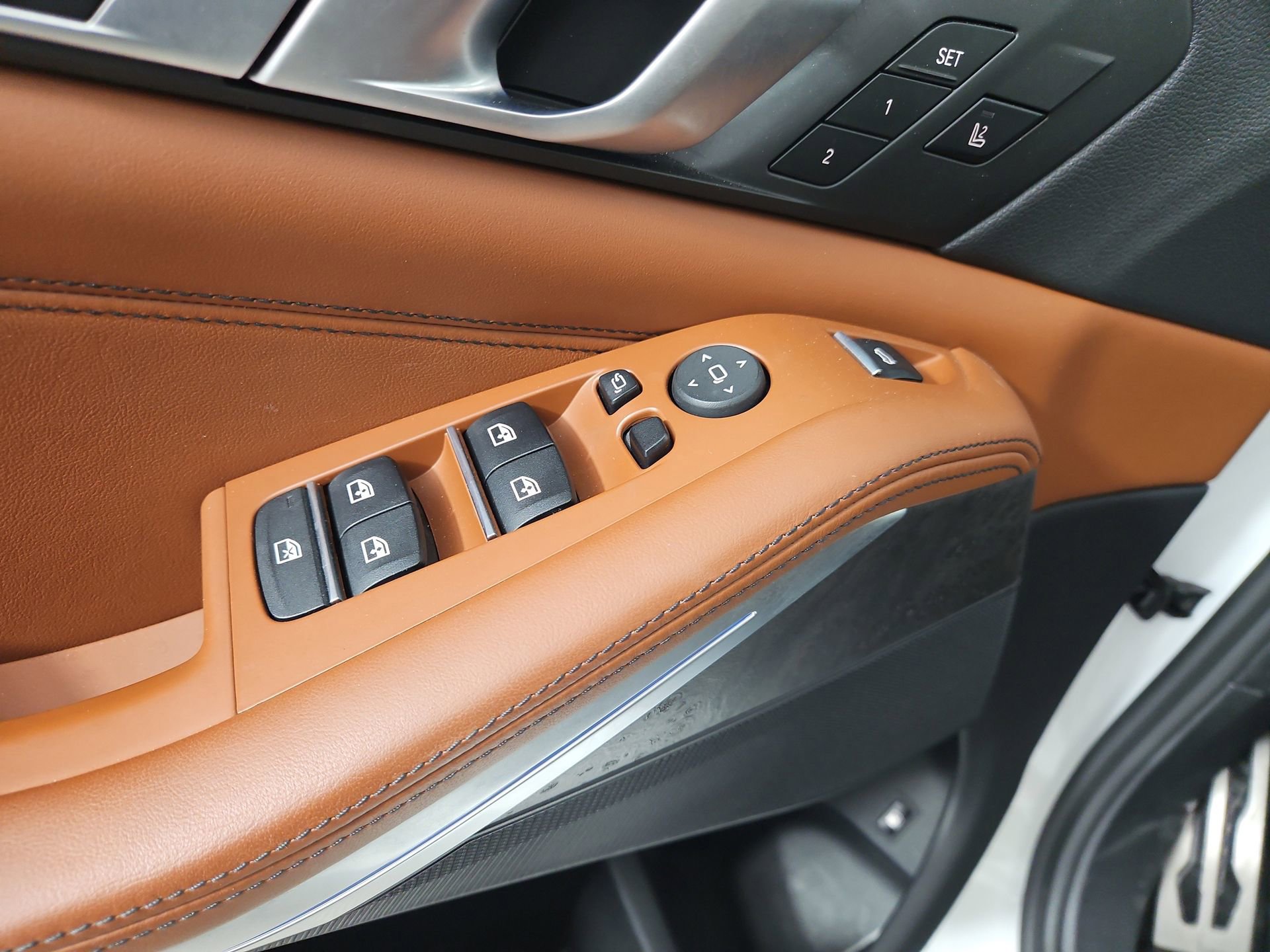 Used 2022 BMW X5 xDrive45e w/ M Sport Package AWD/4WD image 20