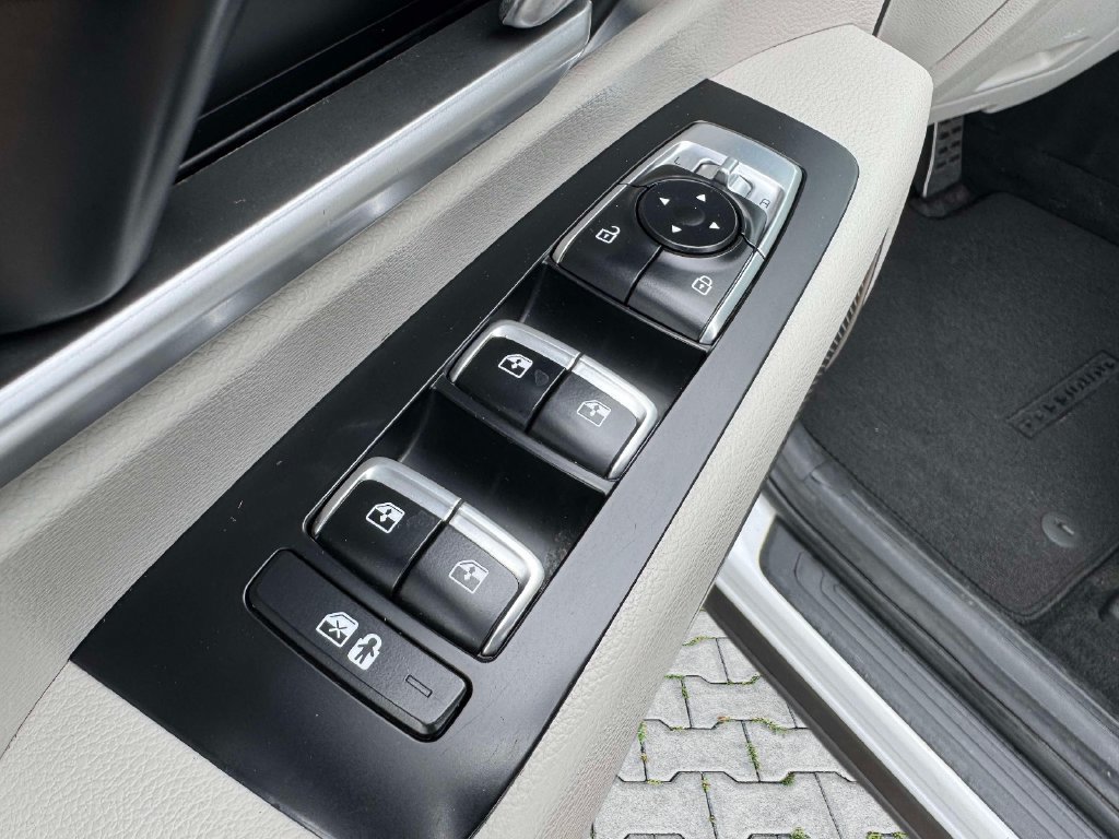 Used 2020 Kia Telluride S AWD/4WD image 18