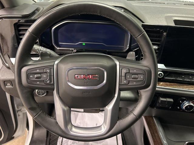 Used 2025 GMC Sierra 1500 Elevation w/ X31 Off-Road Package AWD/4WD image 17