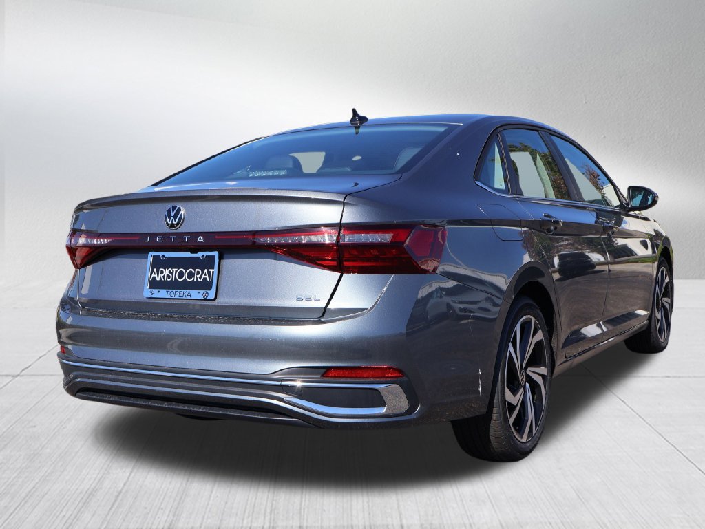 Used 2026 Volkswagen Jetta SEL FWD image 24