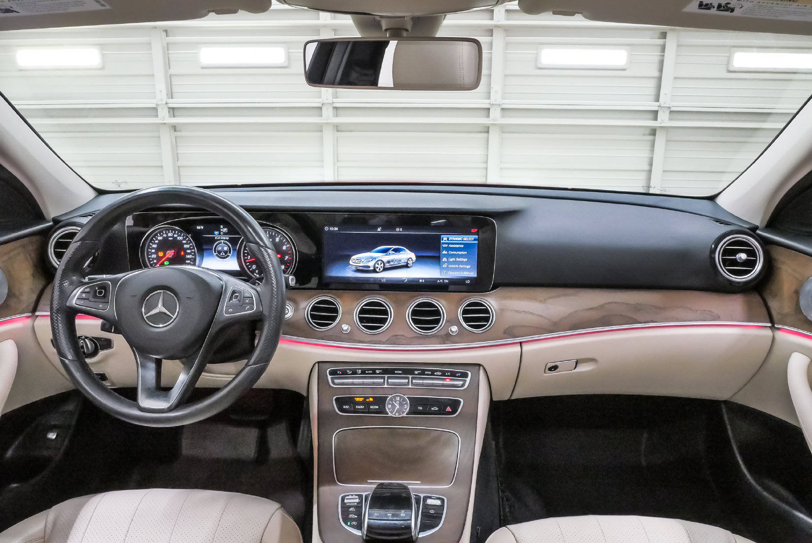 Used 2018 Mercedes-Benz E 300 4MATIC image 15