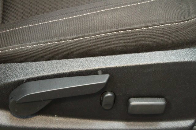 Used 2018 Chevrolet Colorado LT image 12