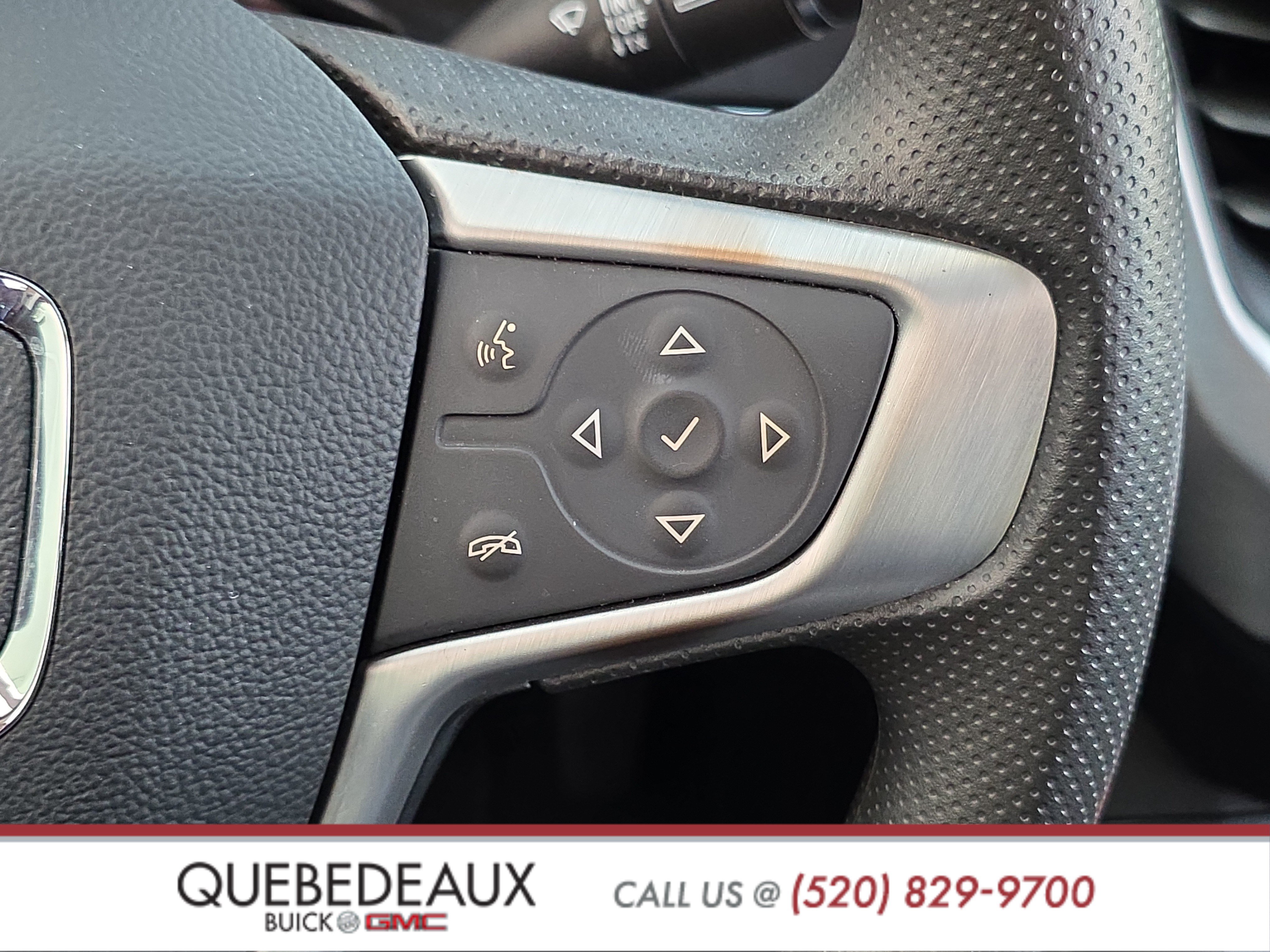Used 2023 GMC Acadia SLE w/ Elevation Edition FWD image 13