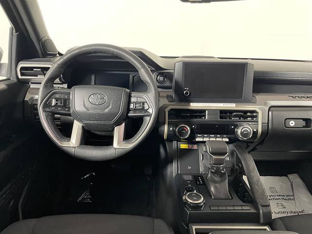 Certified 2024 Toyota Tacoma SR5 AWD/4WD image 12