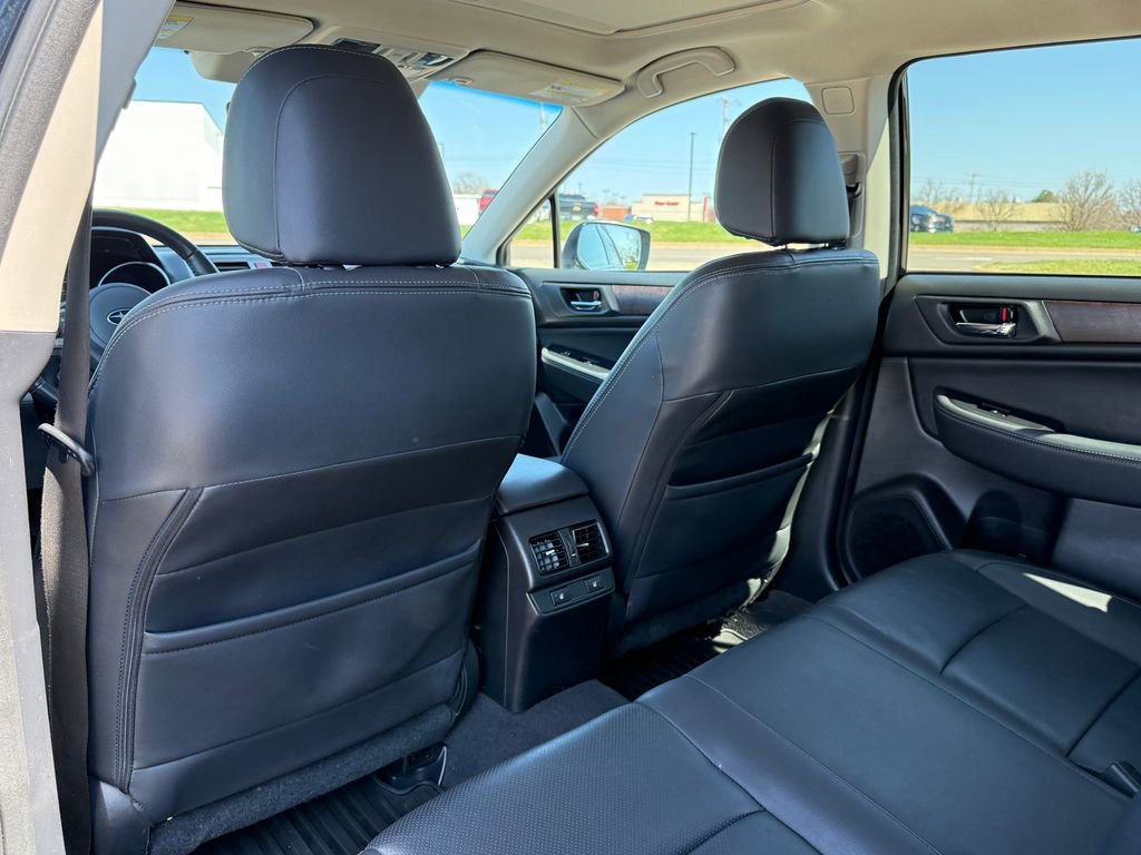 Used 2017 Subaru Outback 2.5i Limited image 39