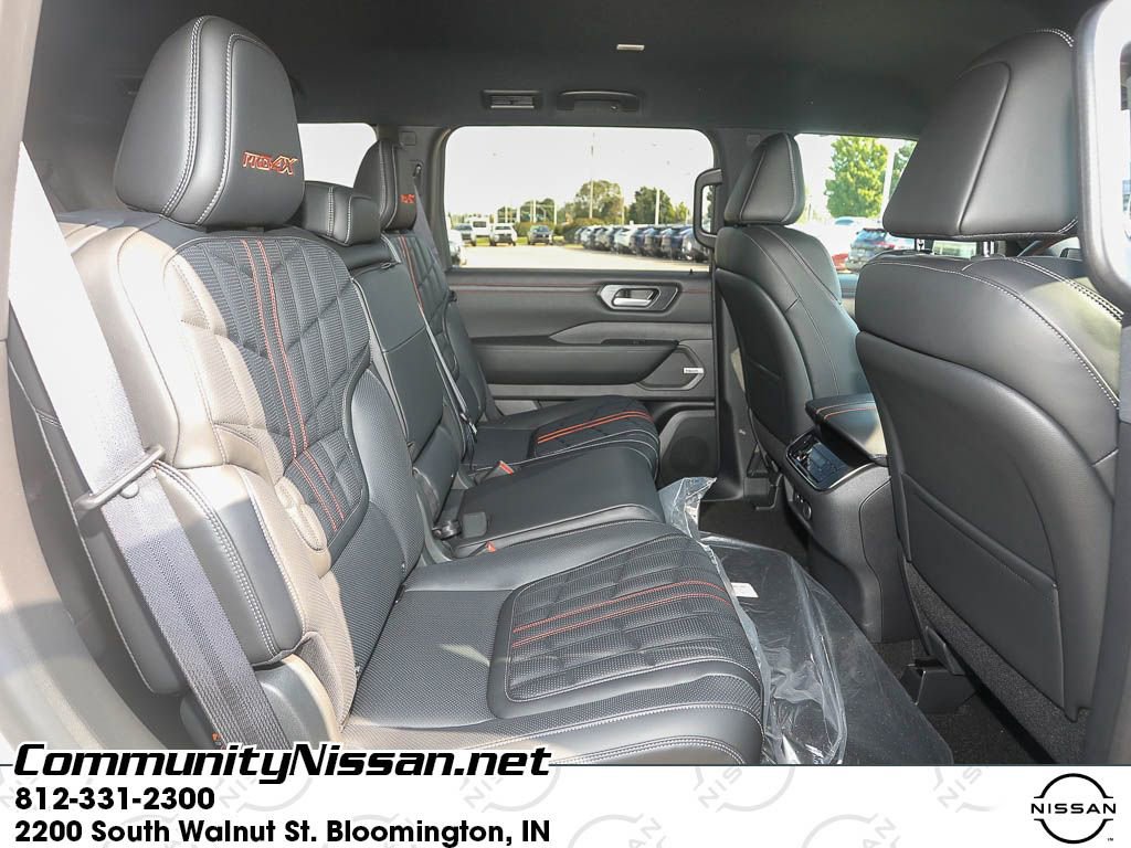 New 2025 Nissan Armada PRO-4X image 20