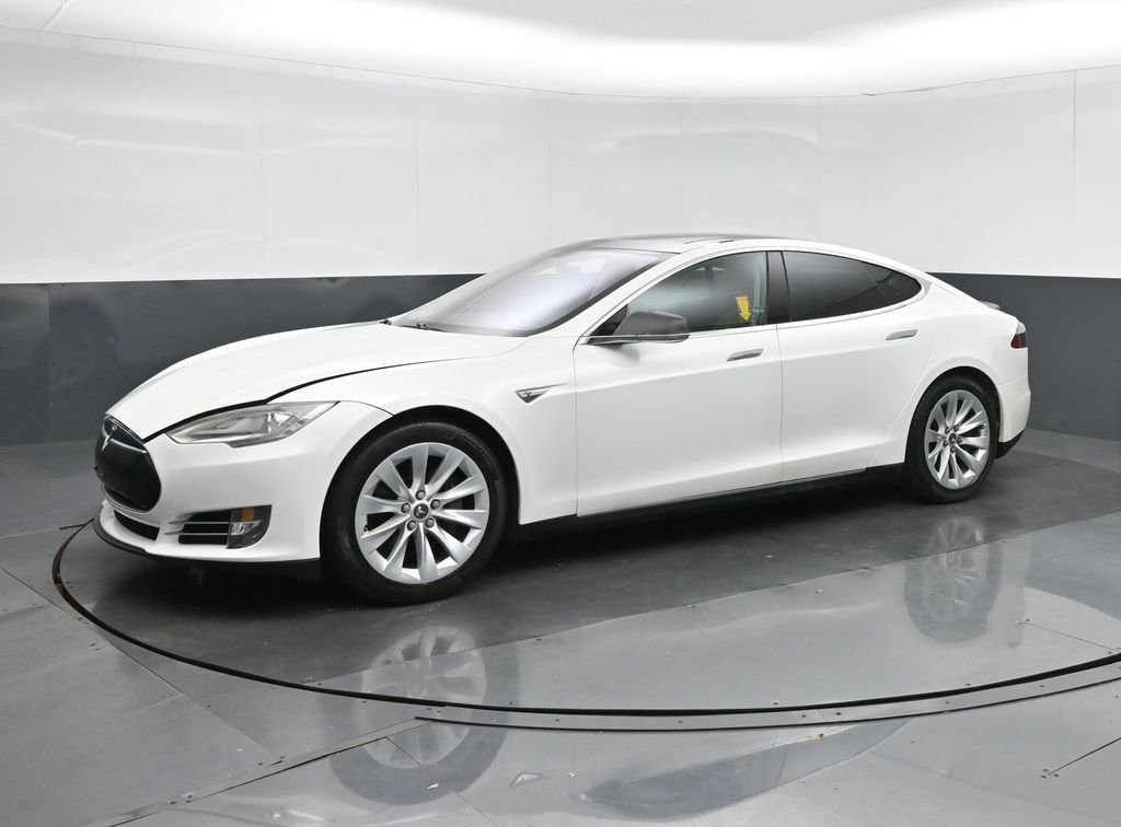 Used 2013 Tesla Model S Performance image 3