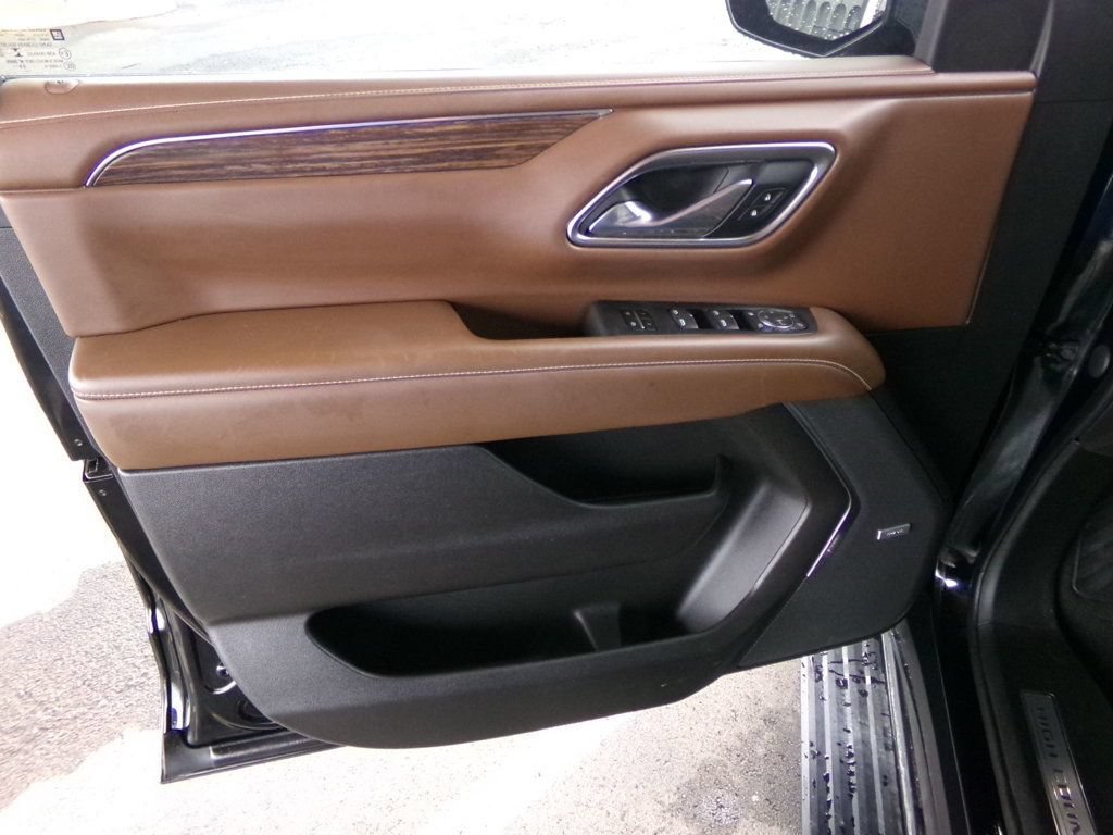 Used 2021 Chevrolet Tahoe High Country AWD/4WD image 19