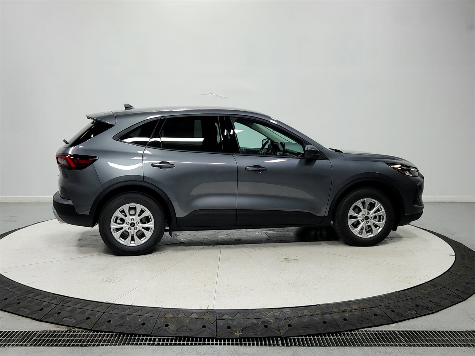 New 2026 Ford Escape Active image 8