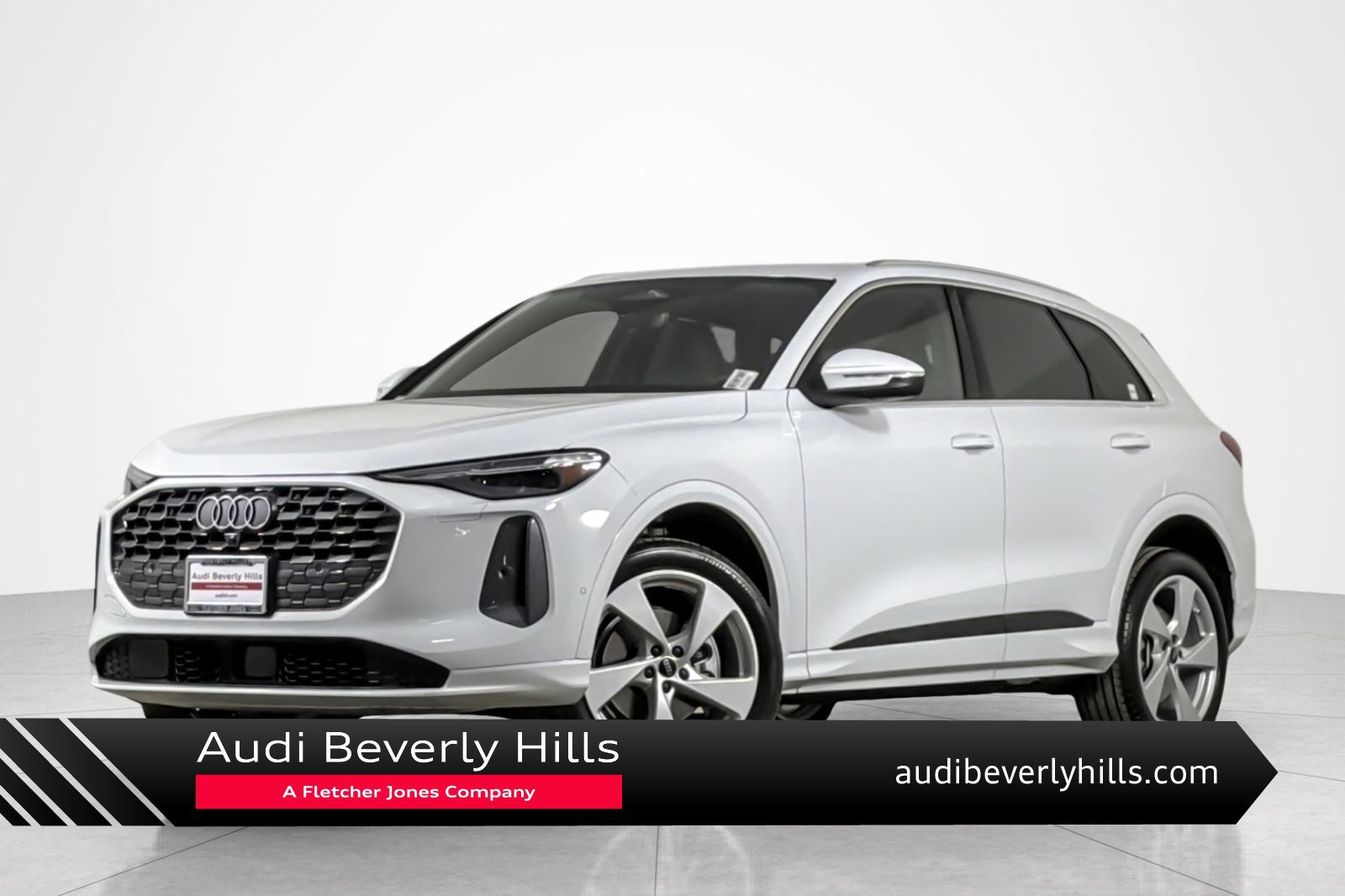 Used 2025 Audi Q5 Premium Plus w/ Premium Plus image 1