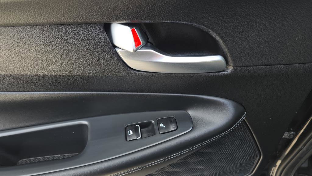 Used 2023 Hyundai Santa Fe Limited image 14