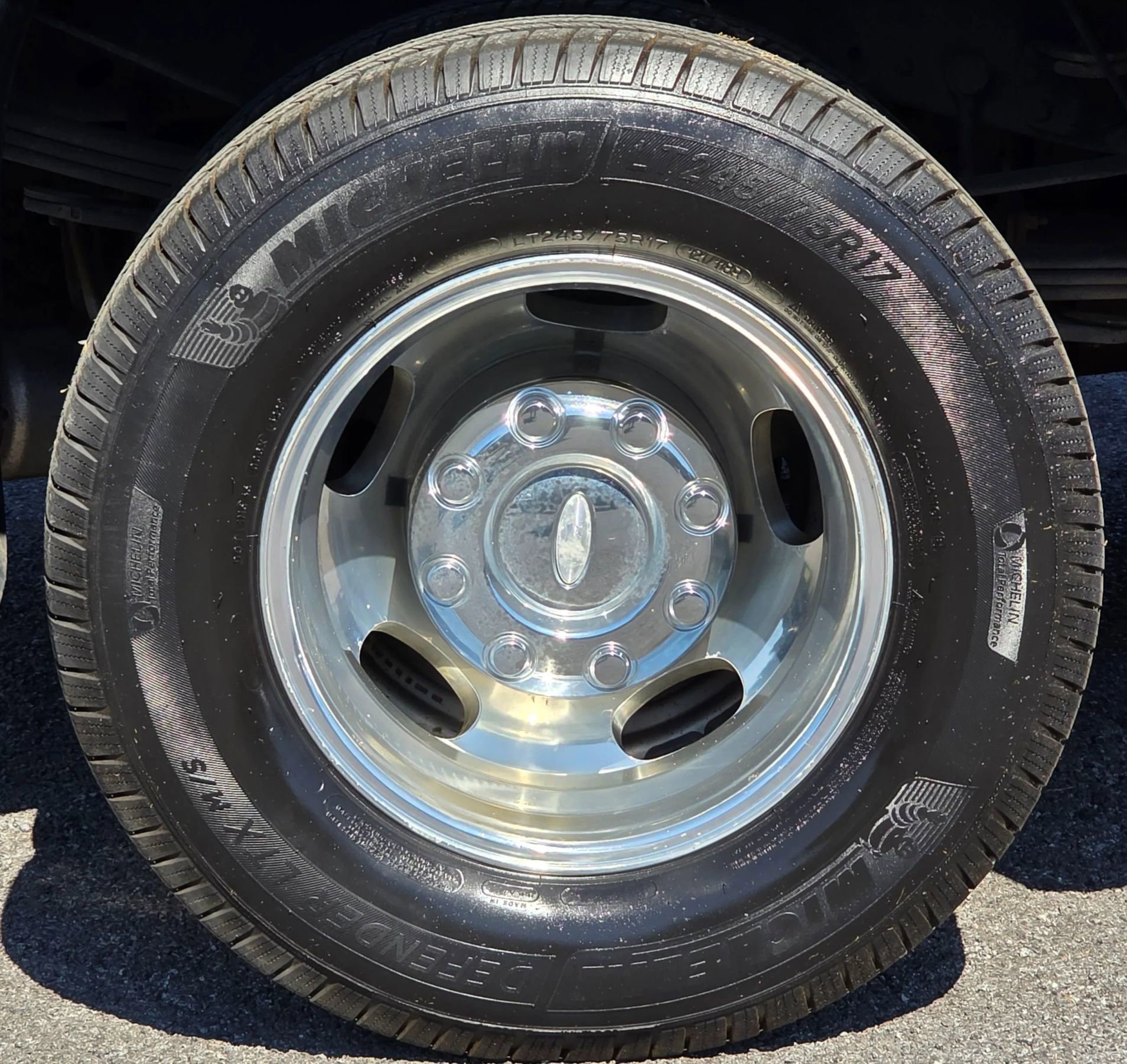 Used 2011 Ford F450 Lariat w/ Lariat Ultimate Pkg image 28