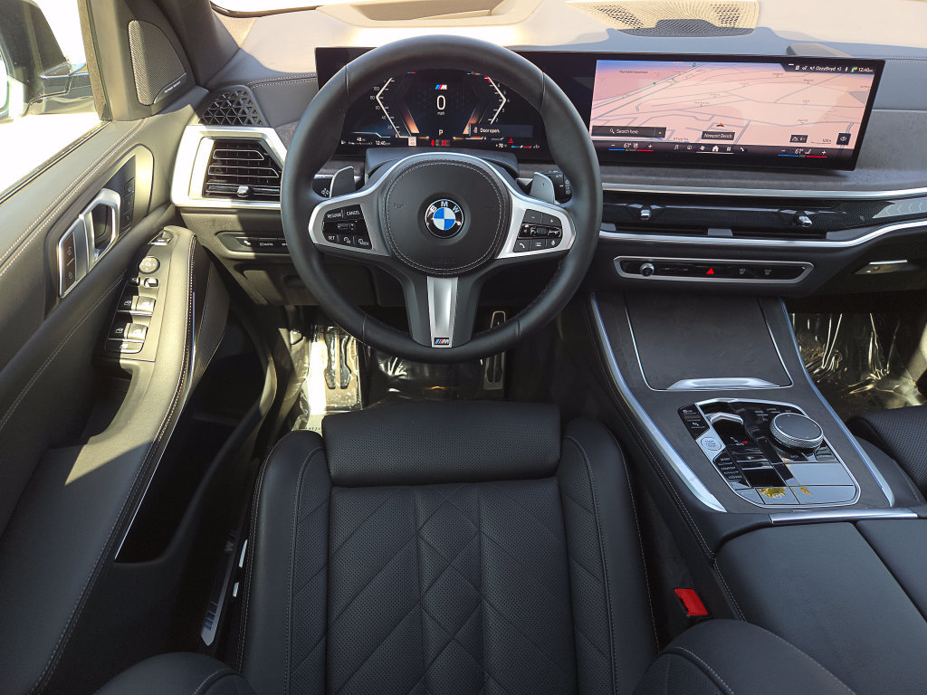 Used 2024 BMW X5 sDrive40i w/ M Sport Package RWD image 21