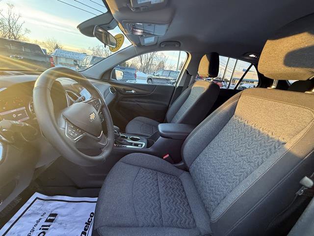 Used 2024 Chevrolet Equinox LT image 31