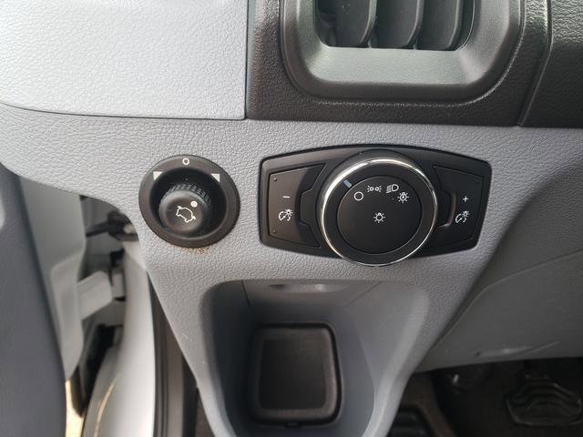 Used 2015 Ford Transit 350 XLT image 21