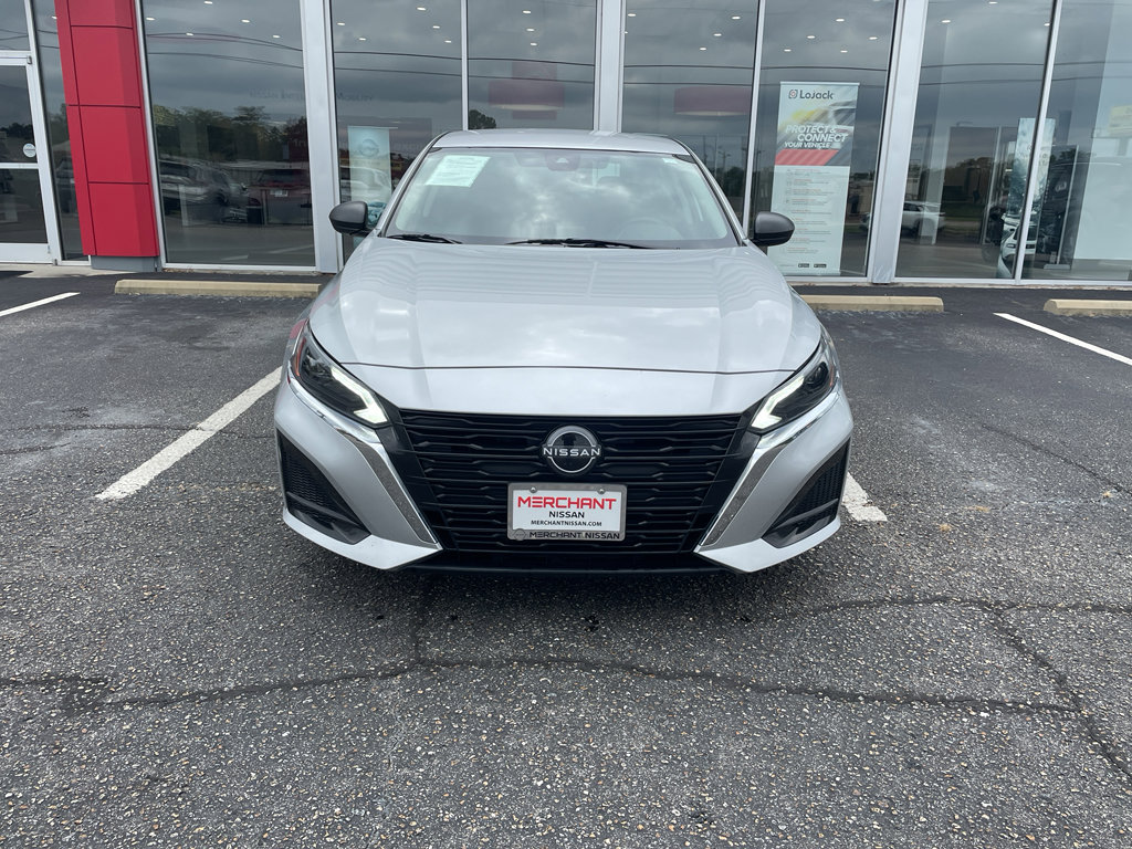 Certified 2024 Nissan Altima 2.5 SV image 3