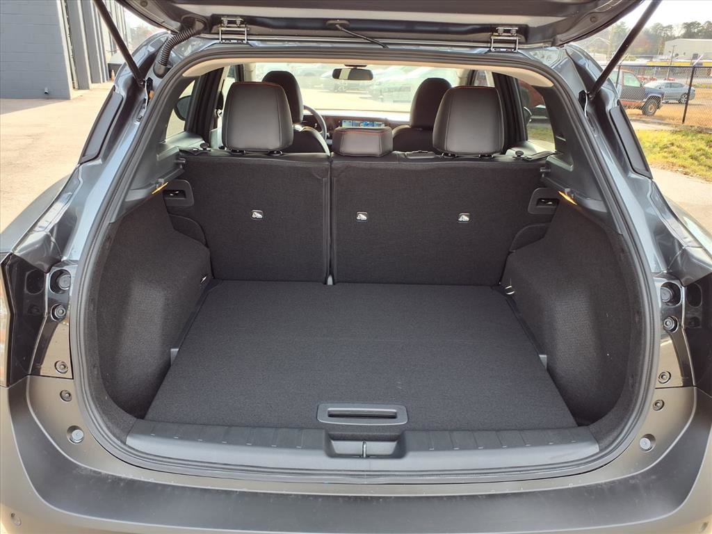 New 2026 Nissan Kicks SR FWD image 26