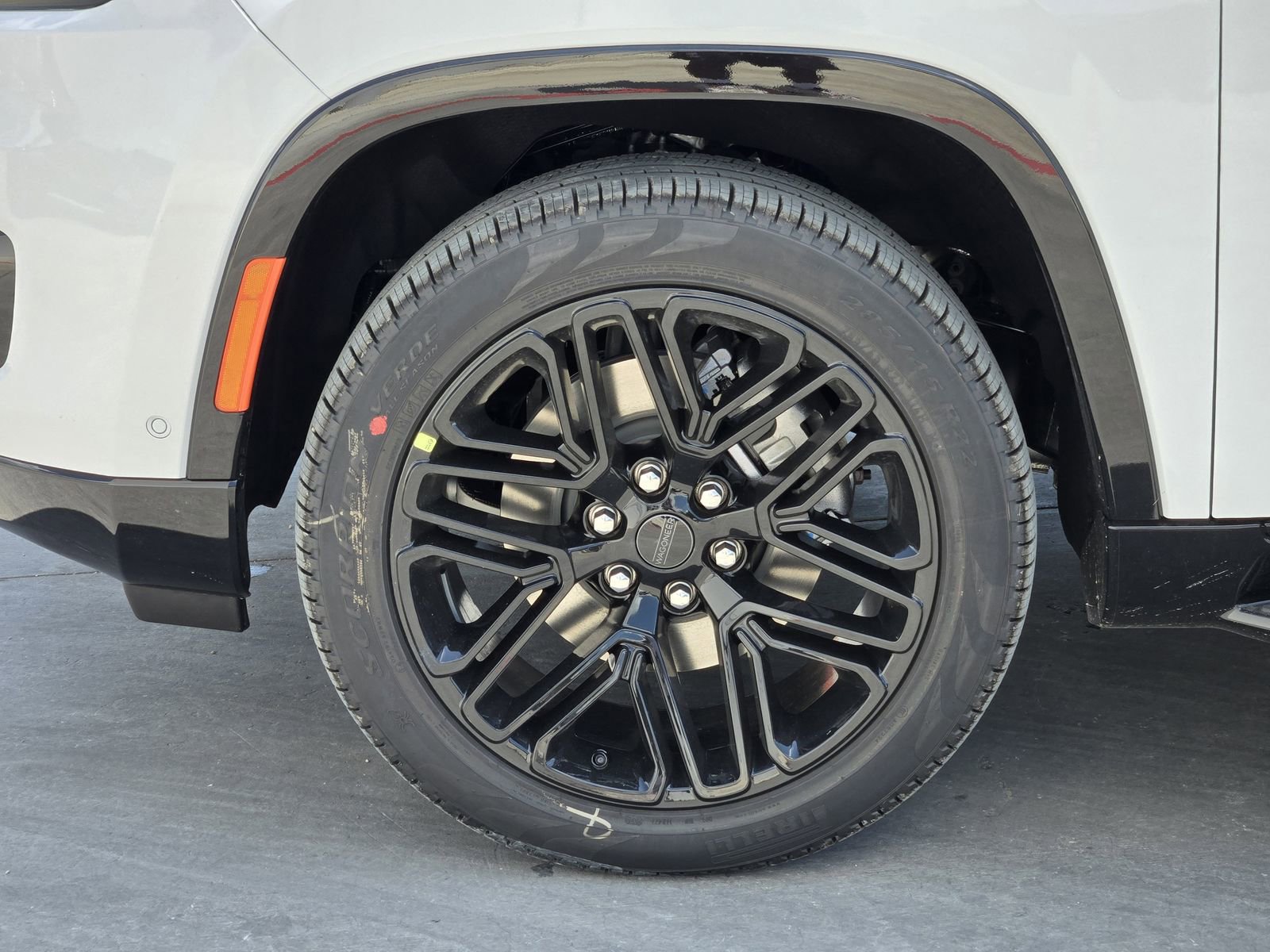 New 2025 Jeep Wagoneer L Series II w/ Premium Group I image 10