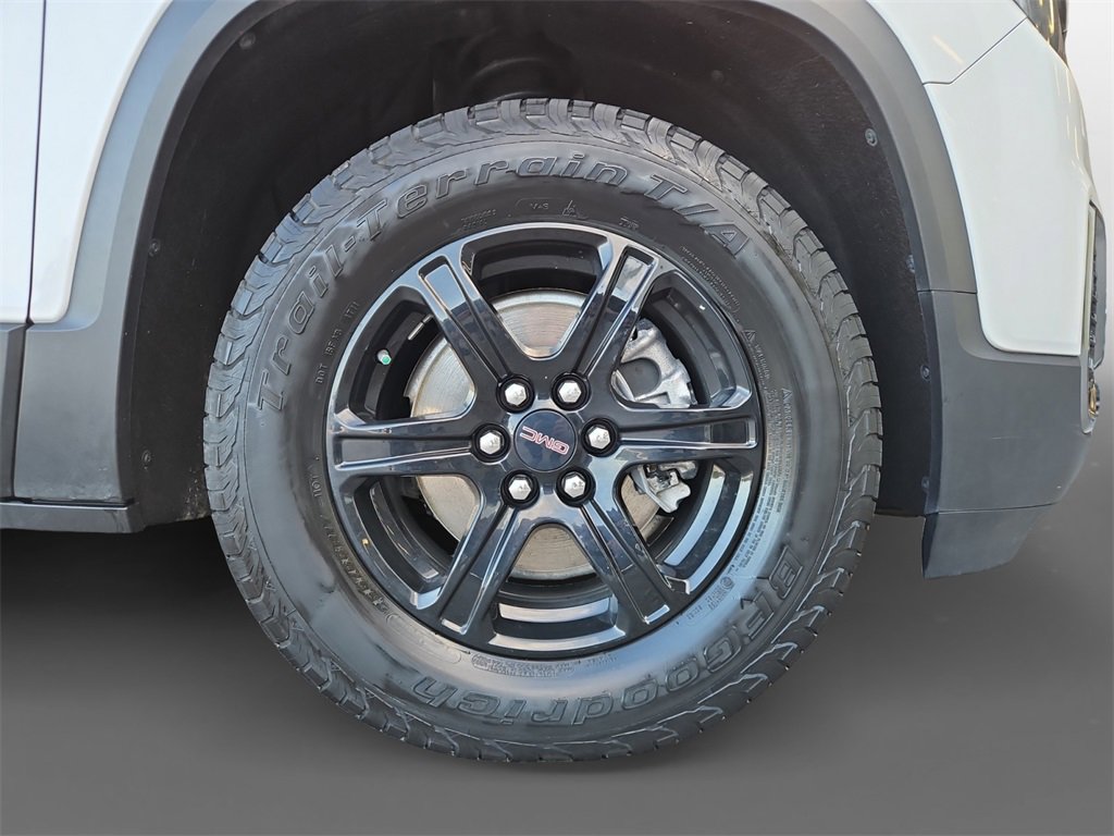 Used 2022 GMC Acadia AT4 w/ Preferred Package image 10