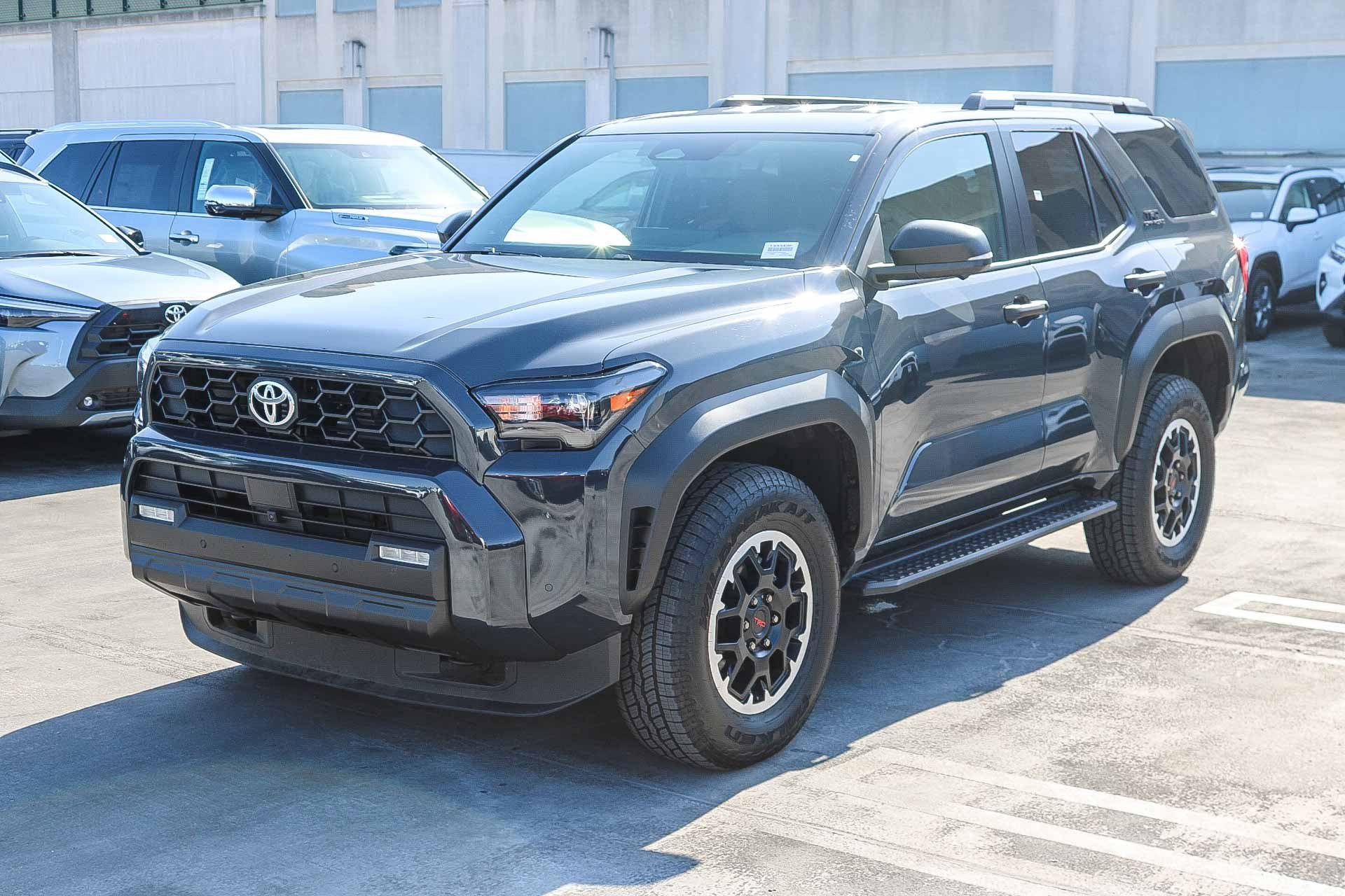 Used 2025 Toyota 4Runner TRD Sport image 3