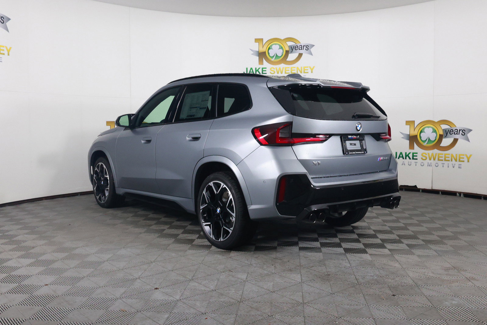 Certified 2025 BMW X1 M35i w/ Premium Package image 5