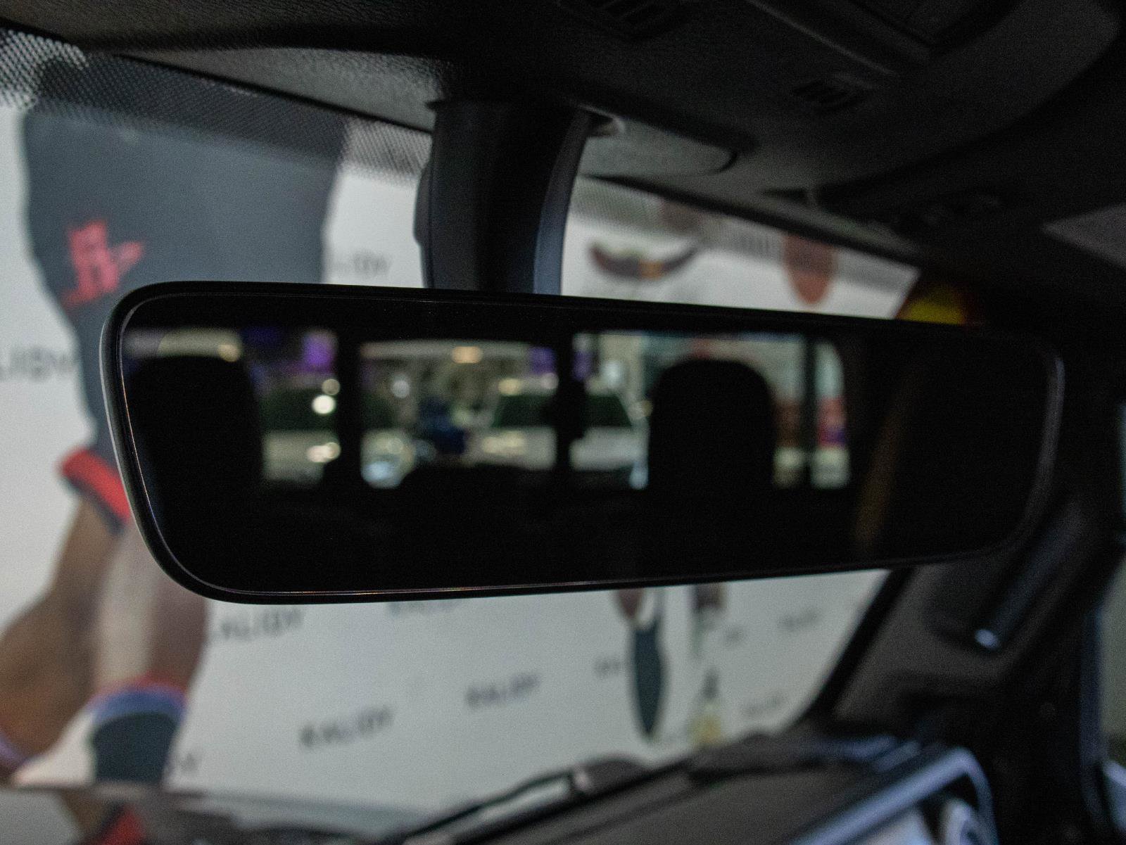 Used 2022 Jeep Gladiator Sport image 13