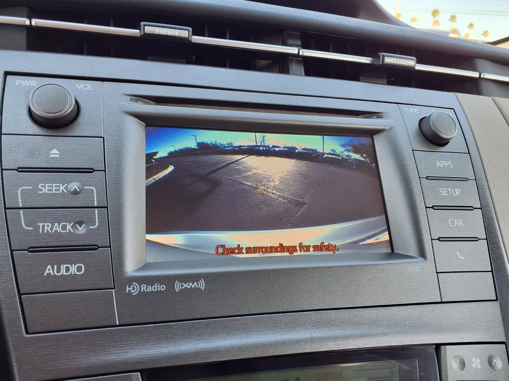 Used 2014 Toyota Prius Three image 3