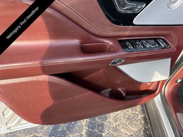 Certified 2022 Lincoln Aviator Black Label w/ Class IV Trailer Tow Package AWD/4WD image 15