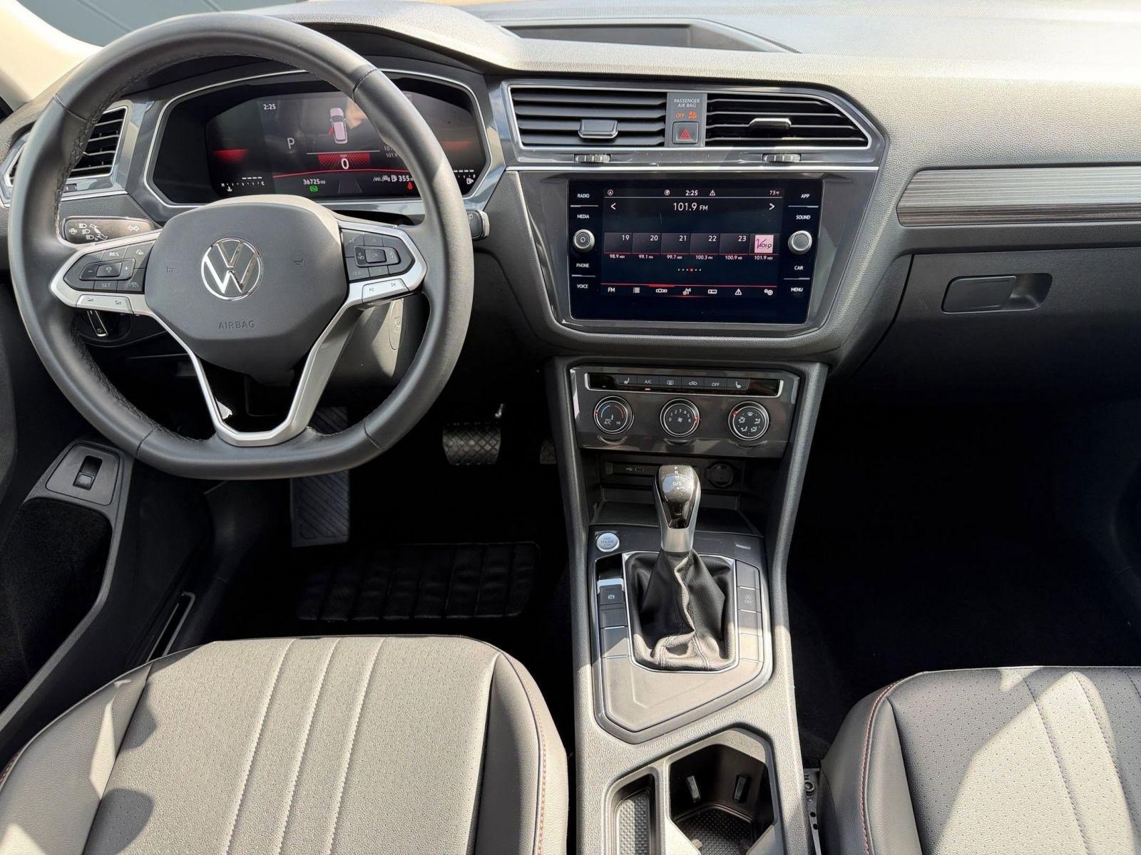 Used 2024 Volkswagen Tiguan Wolfsburg Edition image 27