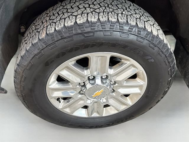 Used 2024 Chevrolet Silverado 3500 High Country image 34