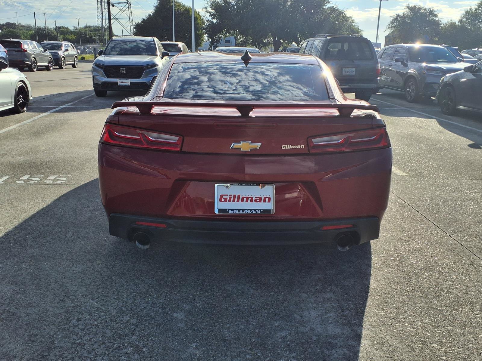 Used 2018 Chevrolet Camaro LT RWD image 7