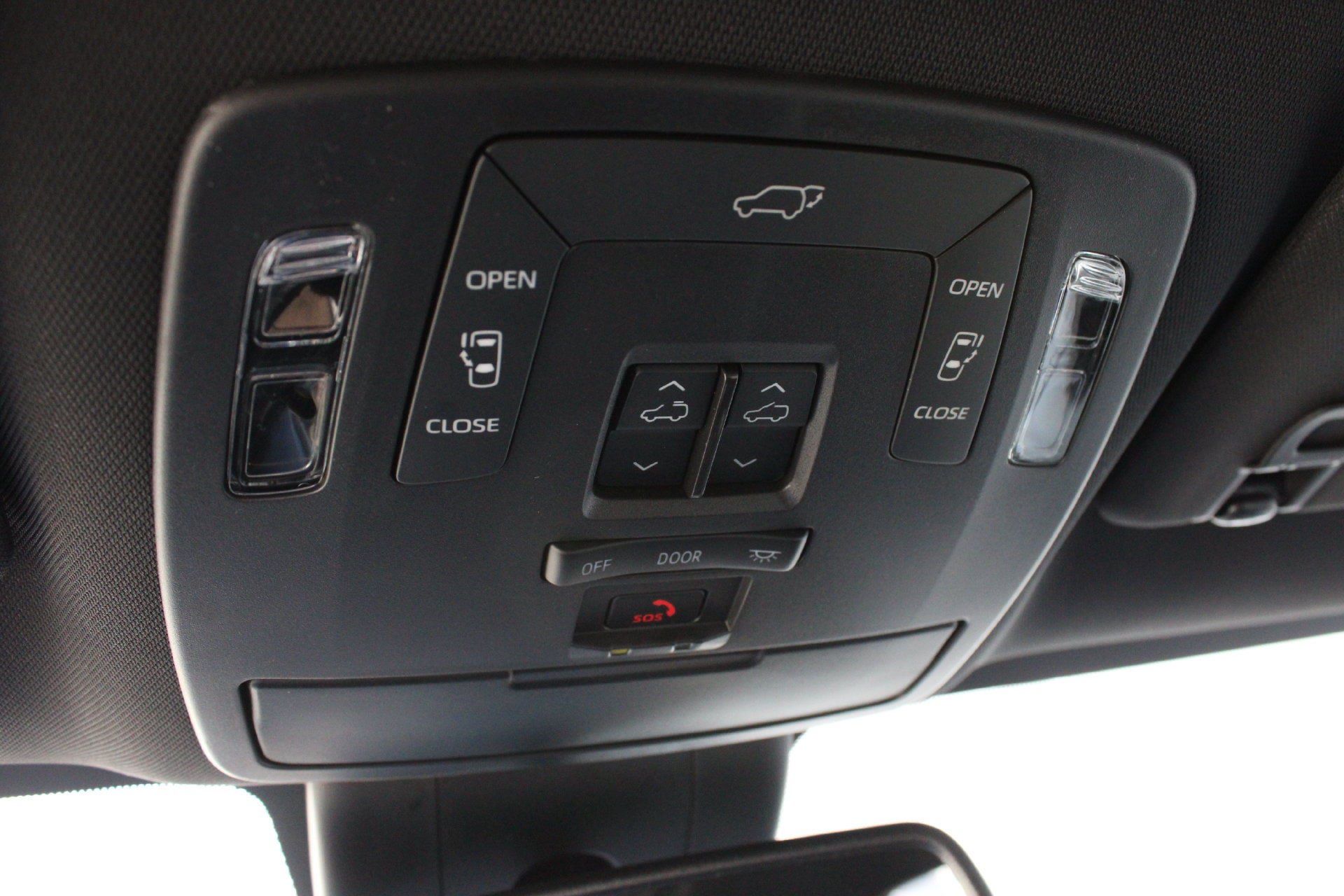 New 2026 Toyota Sienna XSE FWD image 55