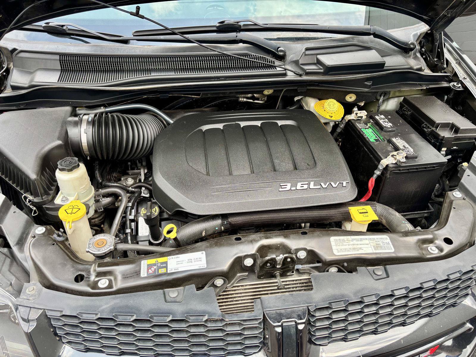 Used 2018 Dodge Grand Caravan SE FWD image 23