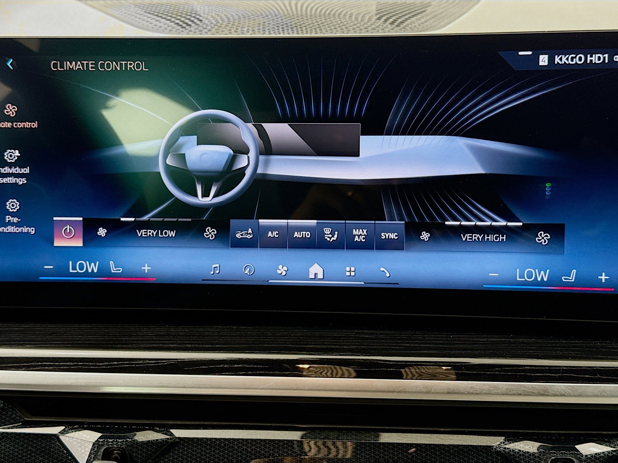 Used 2026 BMW X5 sDrive40i w/ M Sport Package RWD image 16