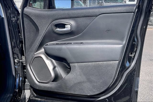 Certified 2023 Jeep Renegade Limited AWD/4WD image 19
