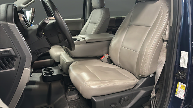Used 2019 Ford F150 XLT w/ Equipment Group 302A Luxury AWD/4WD image 10