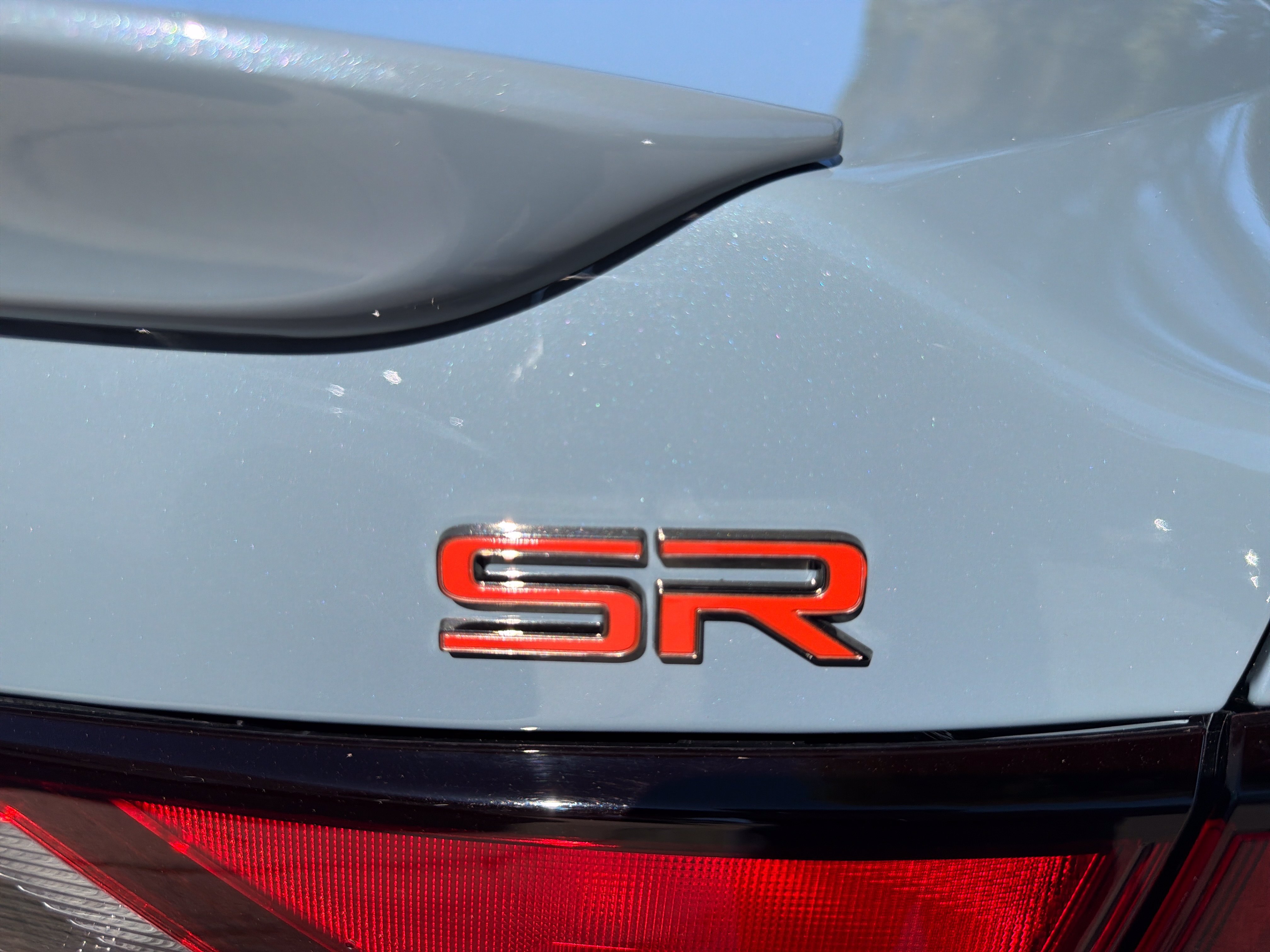 Used 2025 Nissan Sentra SR FWD image 29