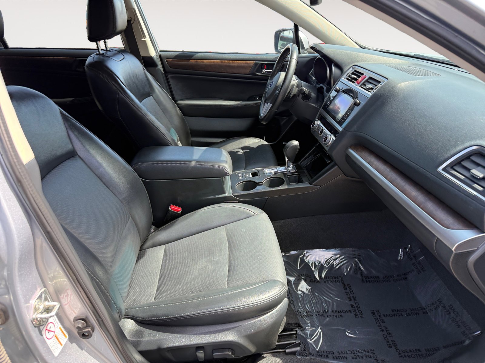 Used 2015 Subaru Outback 2.5i Limited AWD/4WD image 19
