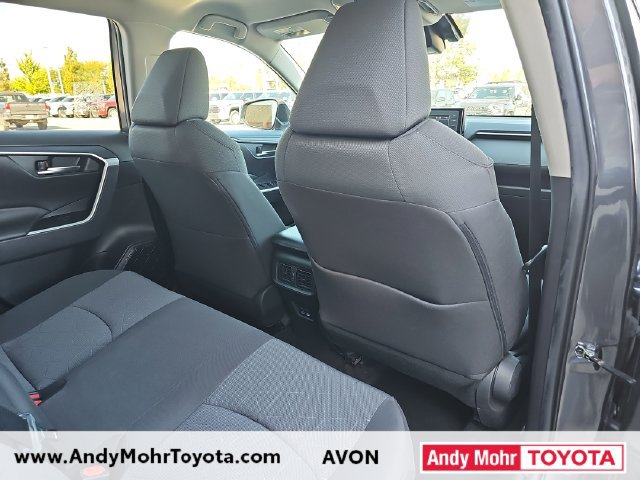 Used 2022 Toyota RAV4 XLE w/ XLE Grade Weather Package AWD/4WD image 31