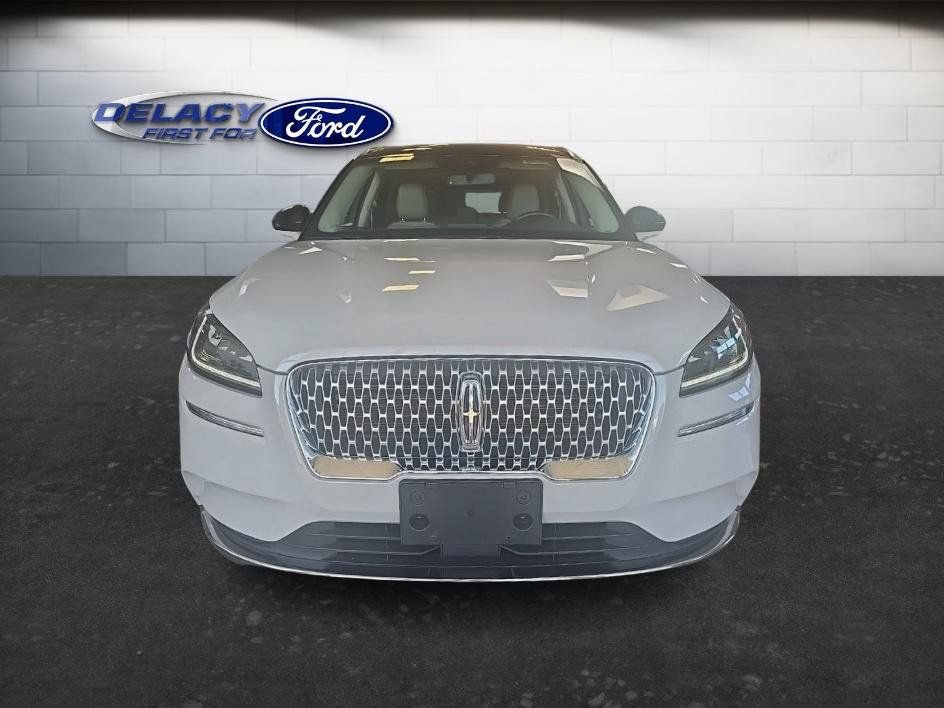 Used 2022 Lincoln Corsair AWD w/ Premium Package image 11