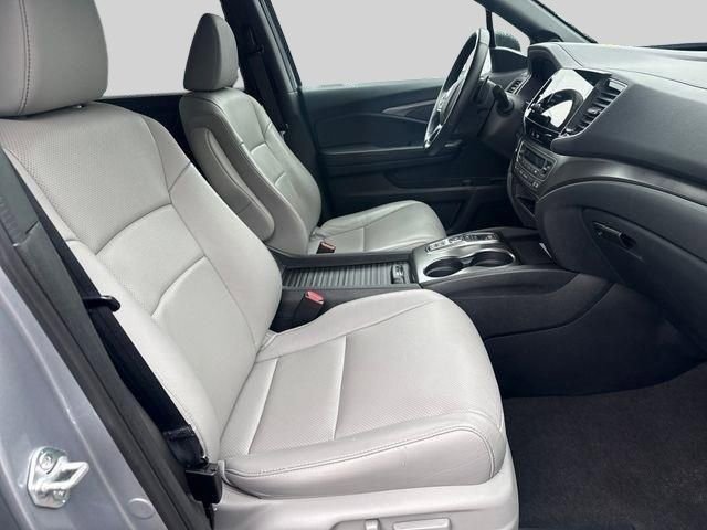 Used 2023 Honda Passport EX-L image 19