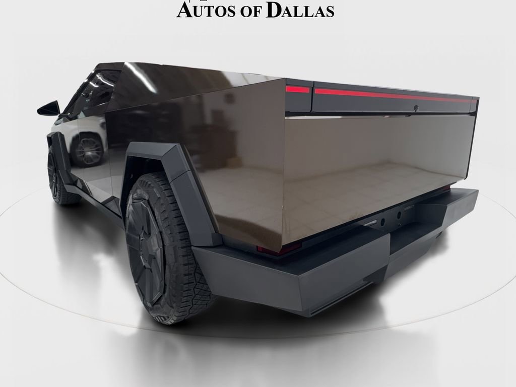 Used 2024 Tesla Cybertruck AWD Crew Cab image 10