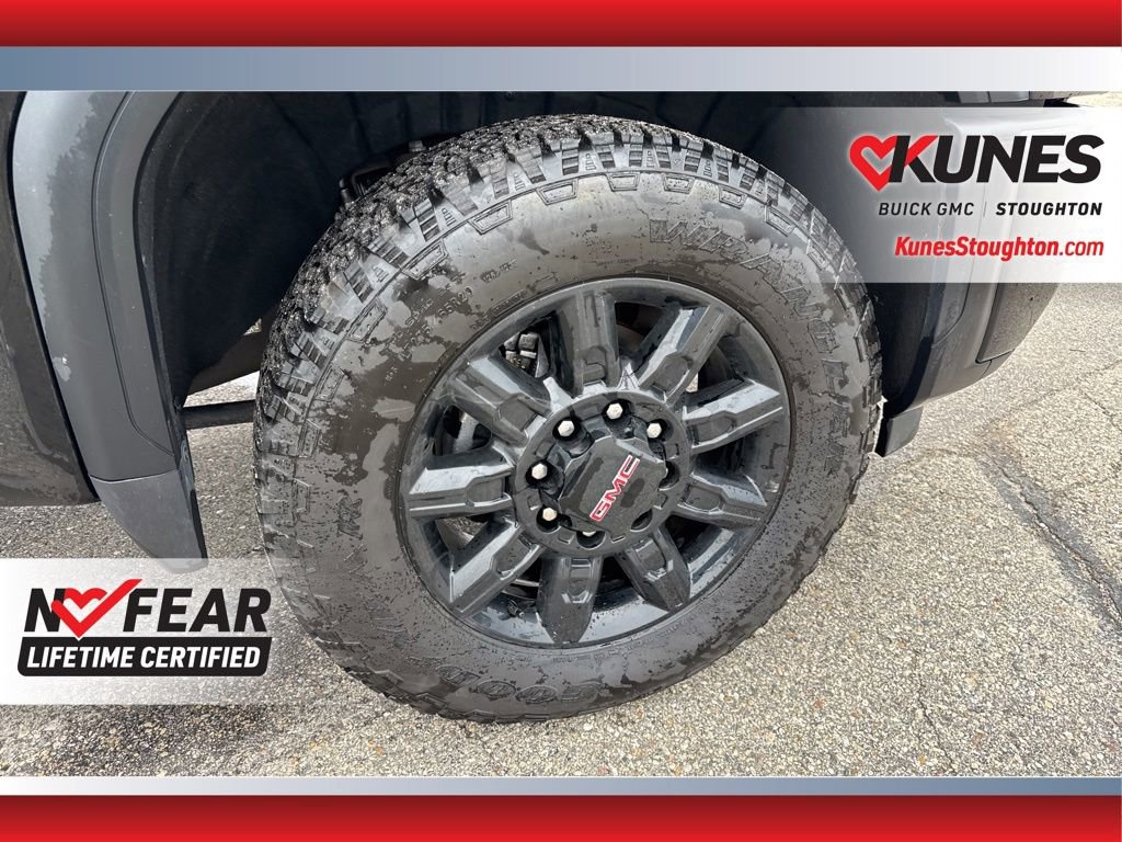 Used 2025 GMC Sierra 2500 AT4 AWD/4WD image 15